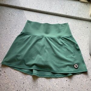 Vuori Women’s Performance Skort - Size Small